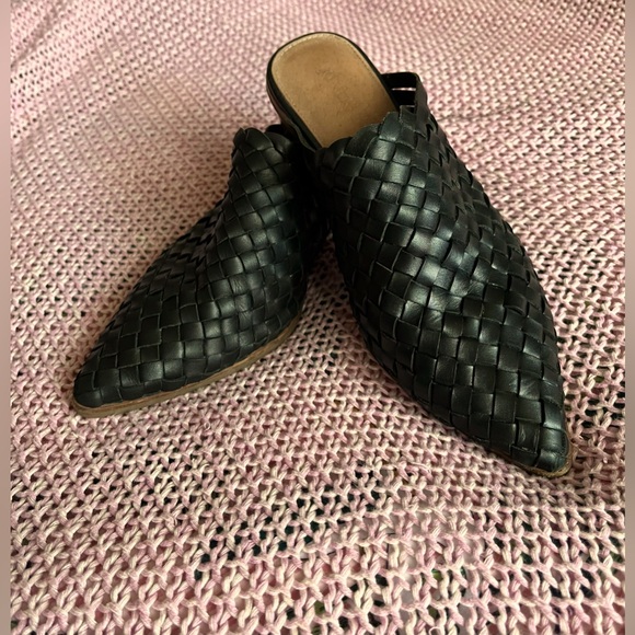 Jo Mercer Sargo low heels mules black leather size 38 (7 Aus)excellent condition - Picture 3 of 9